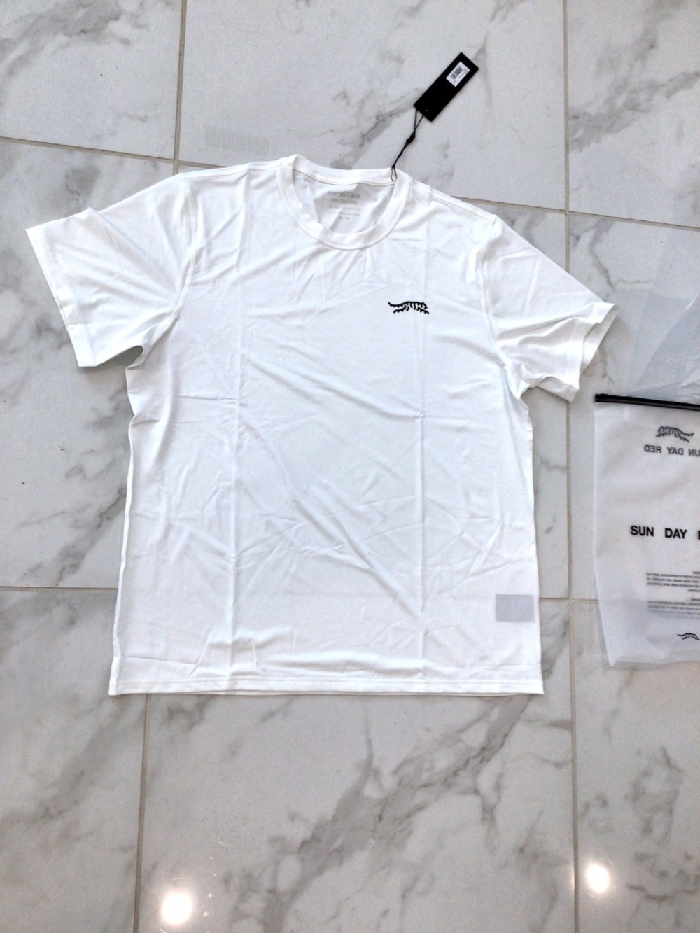 Brand New (Sold Out) Performance Short Sleeve Tech T-Shirt- XL (White)